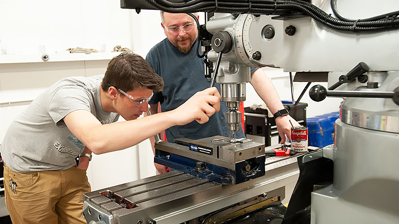 CNC Machining Certificate | McHenry County College